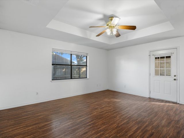 128 Black Forest Drive, Weatherford, TX 76086