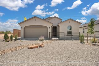 1 Camino Hidalgo, Los Lunas, NM 87031