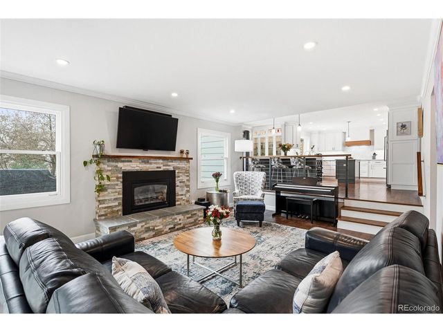 7177 S Magnolia Cir, Centennial, CO 80112