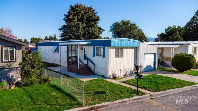 219 W Silver City Dr, Boise, ID 83713 property photo