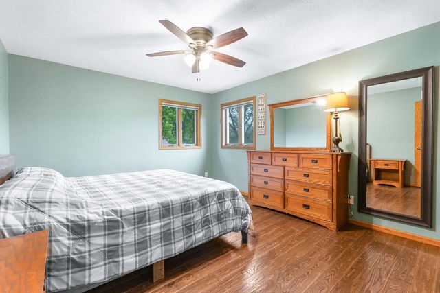 707 COUNTY ROAD V, Fond Du Lac, WI 54935