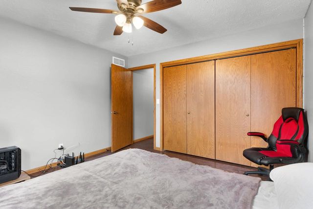707 COUNTY ROAD V, Fond Du Lac, WI 54935