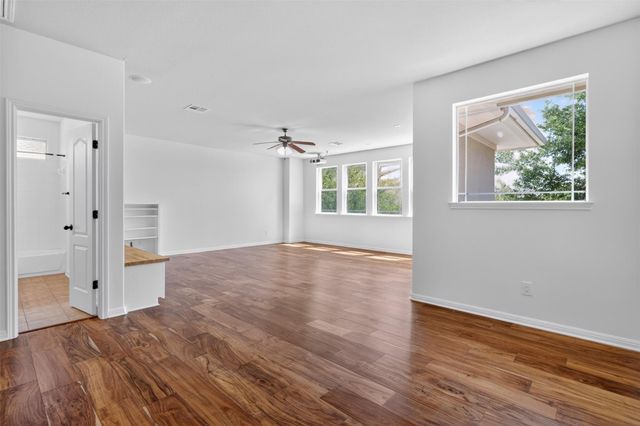 11028 Cherisse DR, Austin, TX 78739