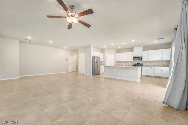 472 Silverweed Avenue, Henderson, NV 89044