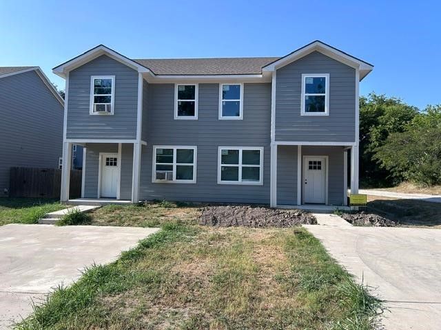 533-535 E Ball Street, Tom Bean, TX 75489