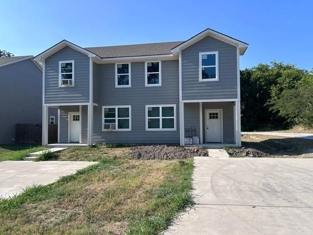 533-535 E Ball Street, Tom Bean, TX 75489