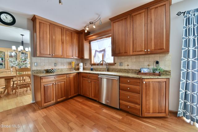 141 Eccles Drive, Perth, NY 12086