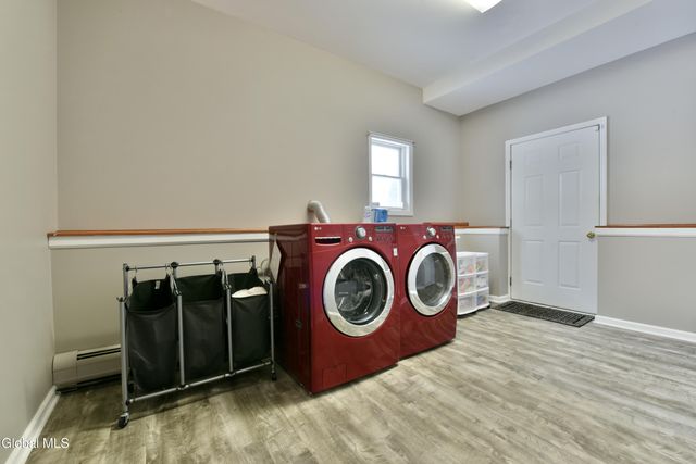 141 Eccles Drive, Perth, NY 12086