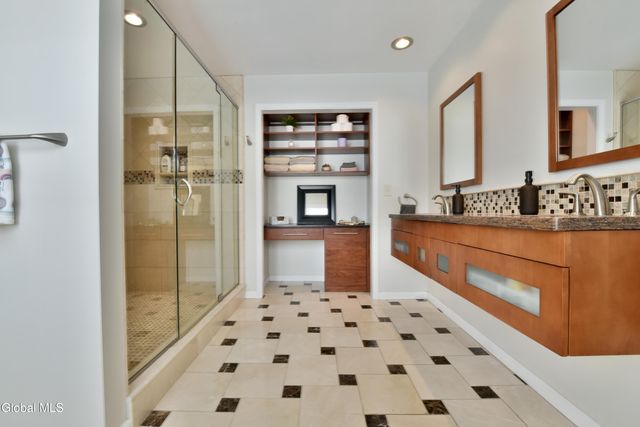 141 Eccles Drive, Perth, NY 12086