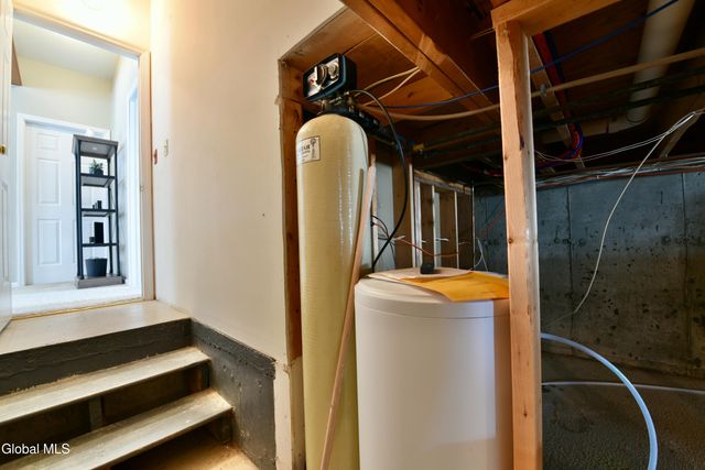 141 Eccles Drive, Perth, NY 12086