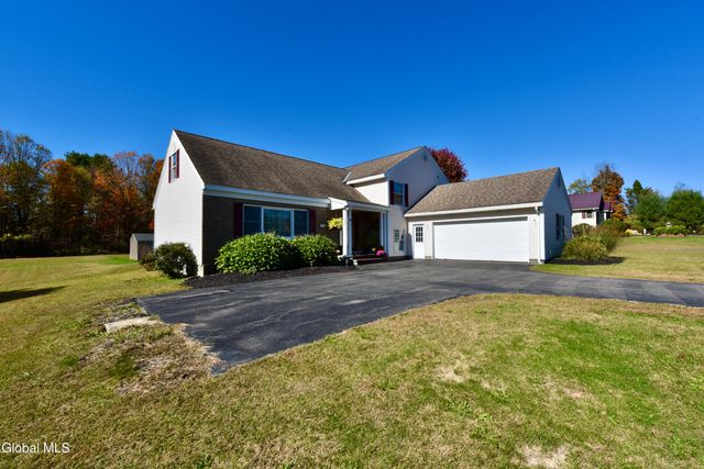 141 Eccles Drive, Perth, NY 12086