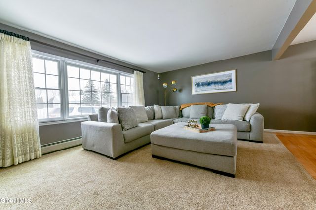 141 Eccles Drive, Perth, NY 12086