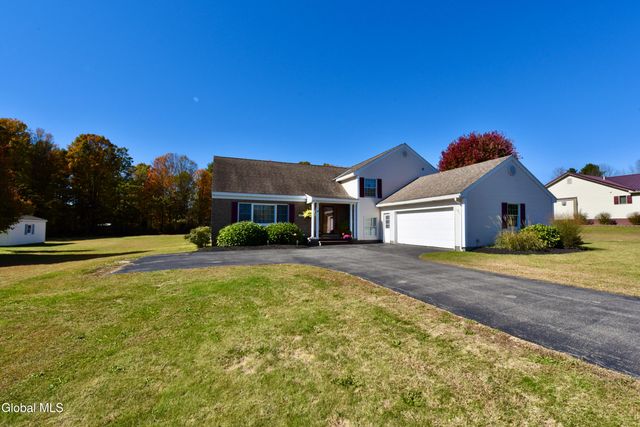 141 Eccles Drive, Perth, NY 12086