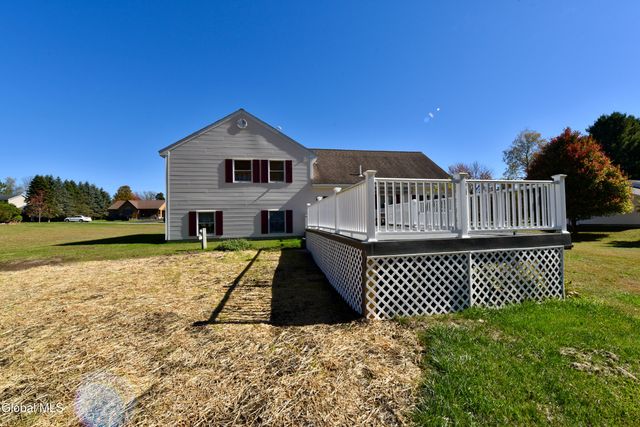 141 Eccles Drive, Perth, NY 12086