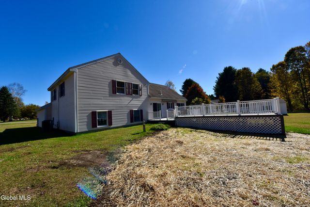 141 Eccles Drive, Perth, NY 12086