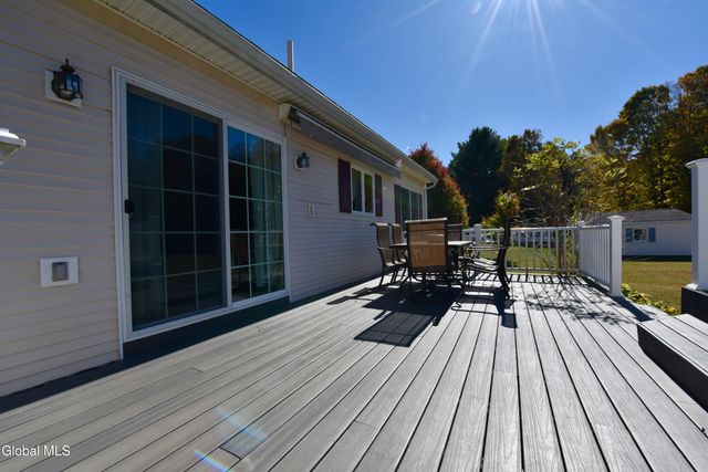 141 Eccles Drive, Perth, NY 12086