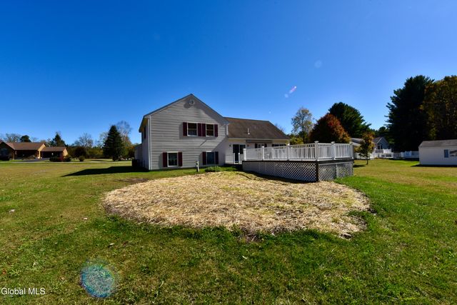 141 Eccles Drive, Perth, NY 12086