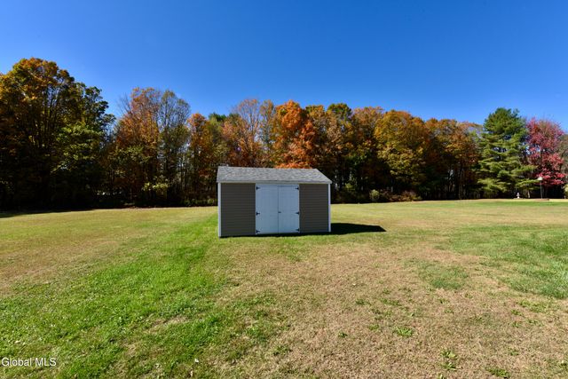 141 Eccles Drive, Perth, NY 12086