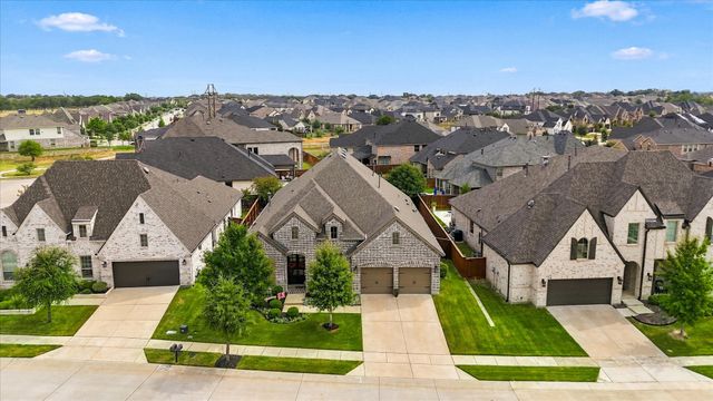 9308 Pecan Woods Trail, Argyle, TX 76226