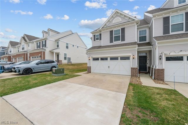 885 Dipper Lane 1, Aurora, OH 44202