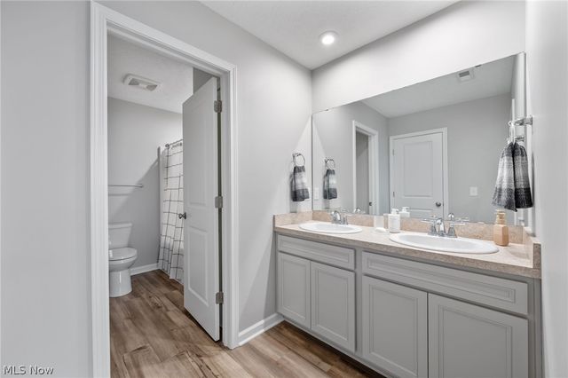 885 Dipper Lane 1, Aurora, OH 44202