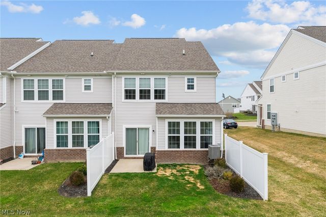 885 Dipper Lane 1, Aurora, OH 44202