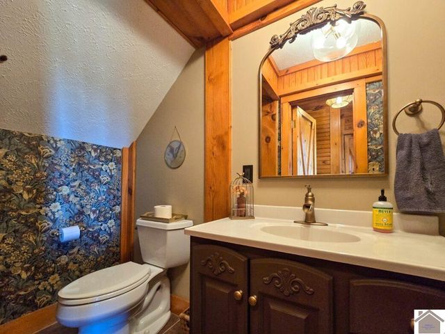 420 Curd Cemetery Rd, Dexter, KY 42036