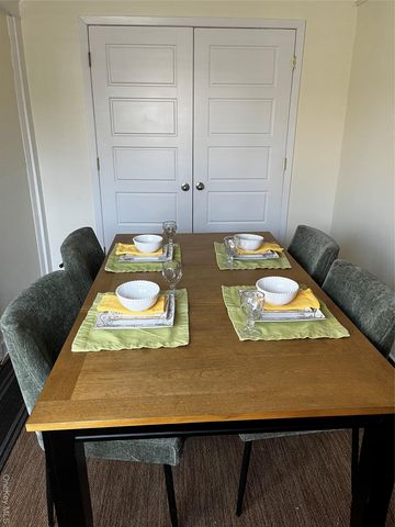 51 Parkway Road 3, Bronxville, NY 10708