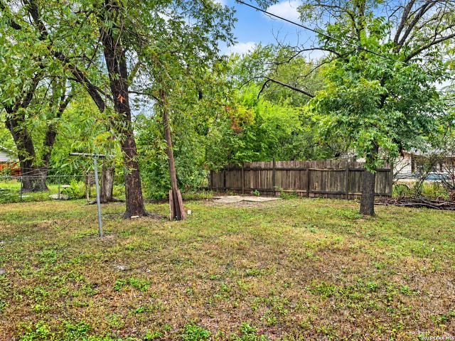 2310 Six Mile, San Antonio, TX 78224