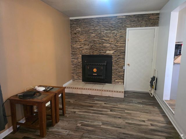 1410 NW 4th Street, Abilene, KS 67410