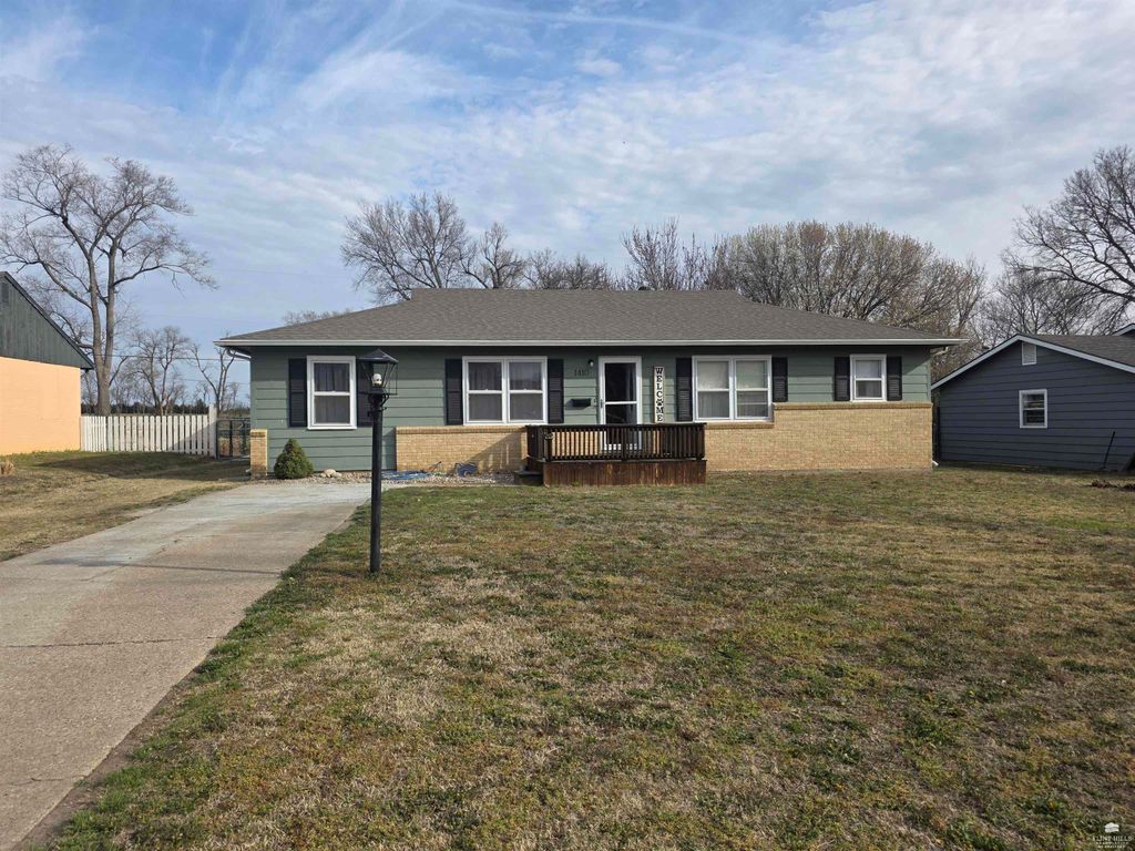 1410 NW 4th Street, Abilene, KS 67410