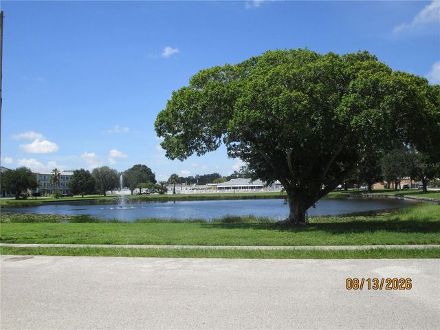 1900 59TH AVENUE N 115, St Petersburg, FL 33714