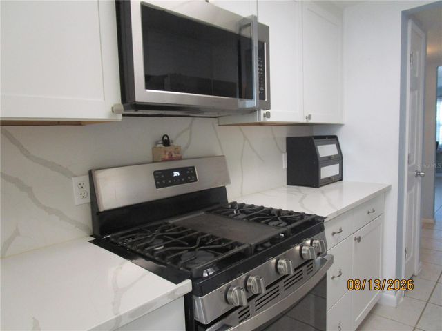 1900 59TH AVENUE N 115, St Petersburg, FL 33714