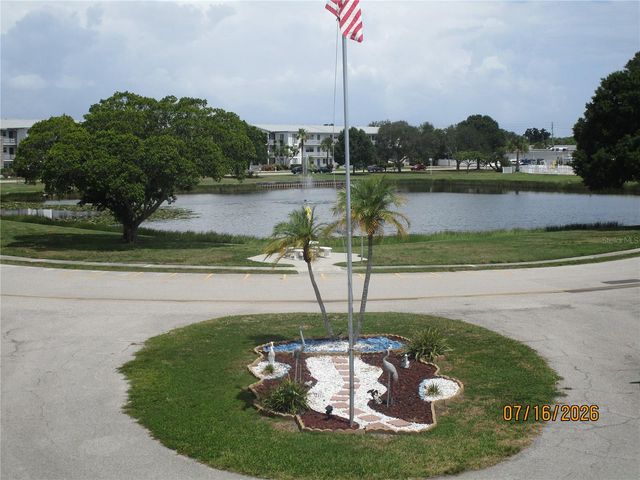 1900 59TH AVENUE N 115, St Petersburg, FL 33714