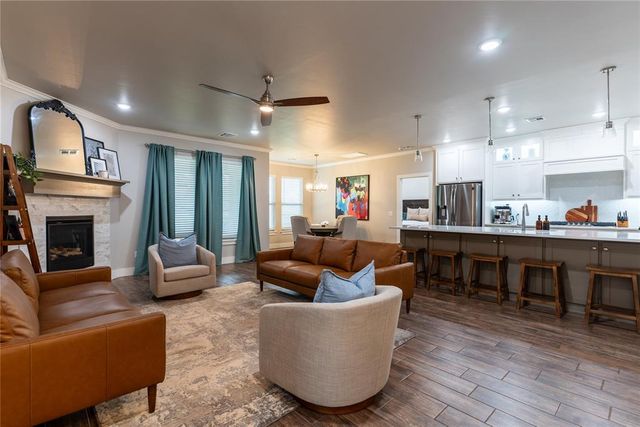 14521 Rochefort Lane, Yukon, OK 73099