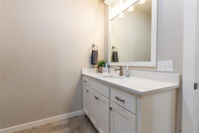 14521 Rochefort Lane, Yukon, OK 73099