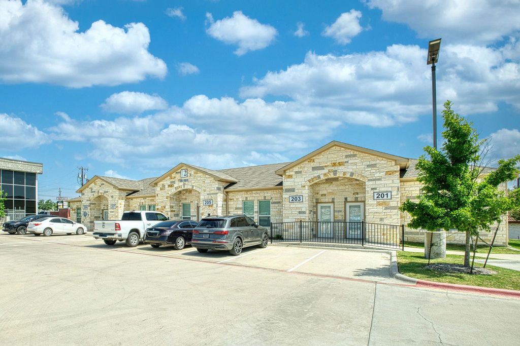 1009 W Pecan ST 201, 203, 205, 207, 209, Pflugerville, TX 78660