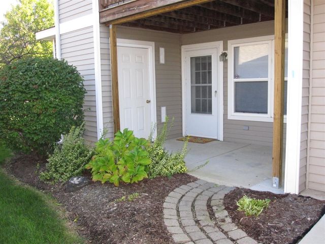 1419 Millbrook Trail, Ann Arbor, MI 48108