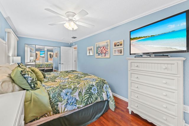 3906 Kewanee Road, Lake Worth, FL 33462