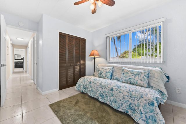 3906 Kewanee Road, Lake Worth, FL 33462
