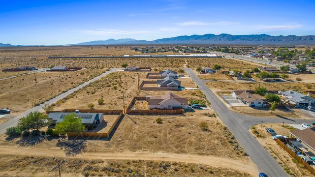 Bay Ave Near Kenniston St, California City, CA 93505