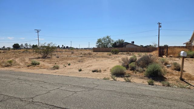 Bay Ave Near Kenniston St, California City, CA 93505