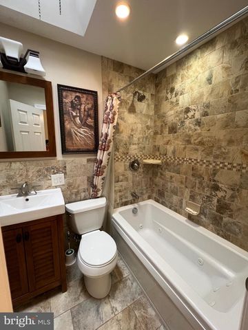 6023 WOODCREST AVE, Philadelphia, PA 19131