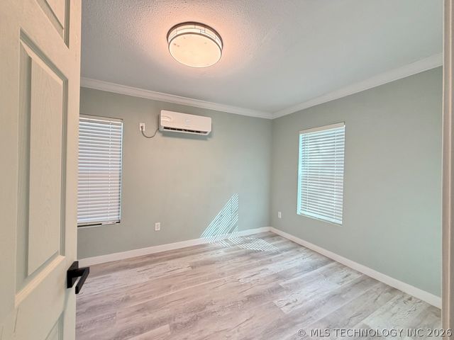 306 N Grant Avenue, Sand Springs, OK 74063