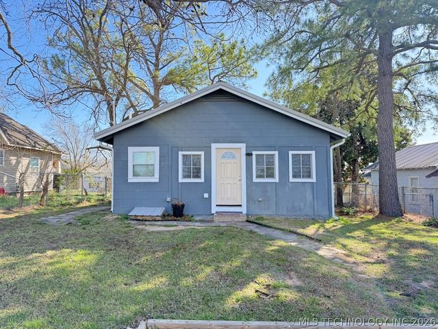 306 N Grant Avenue, Sand Springs, OK 74063