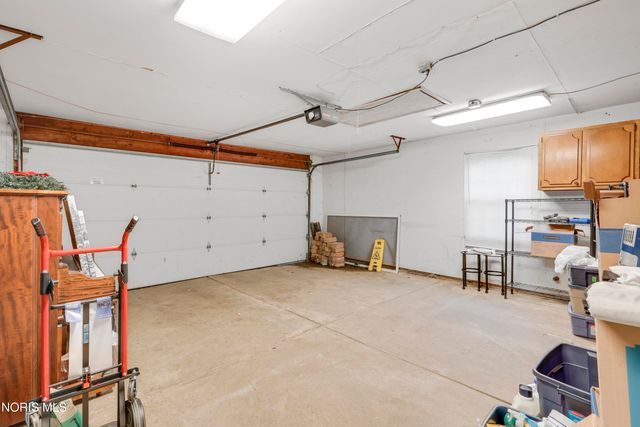 5959 Granville Drive, Sylvania, OH 43560