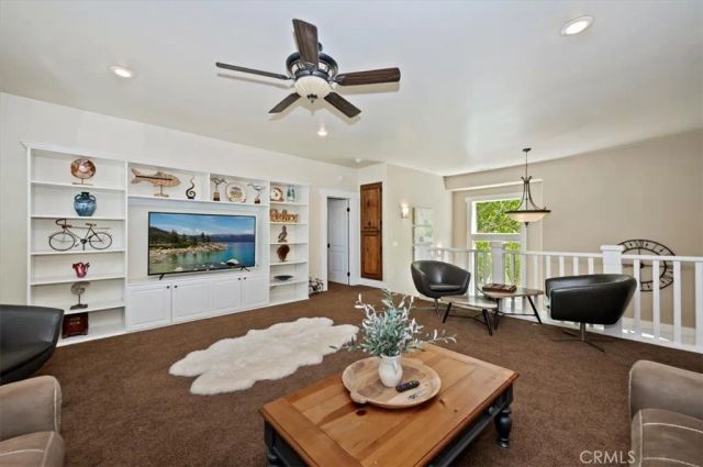 1036 Sandalwood, Lake Arrowhead, CA 92352