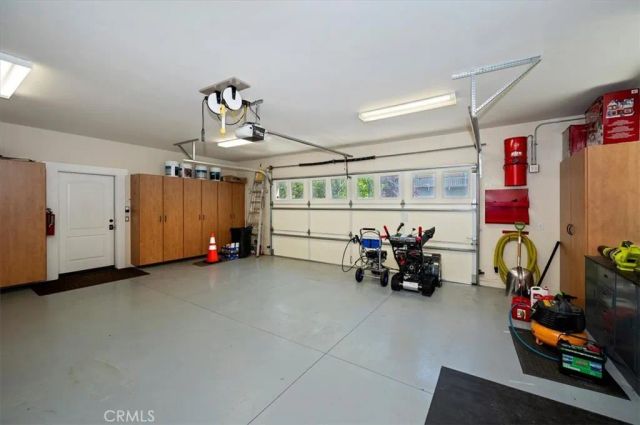 1036 Sandalwood, Lake Arrowhead, CA 92352