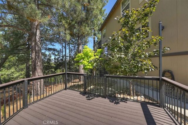 1036 Sandalwood, Lake Arrowhead, CA 92352