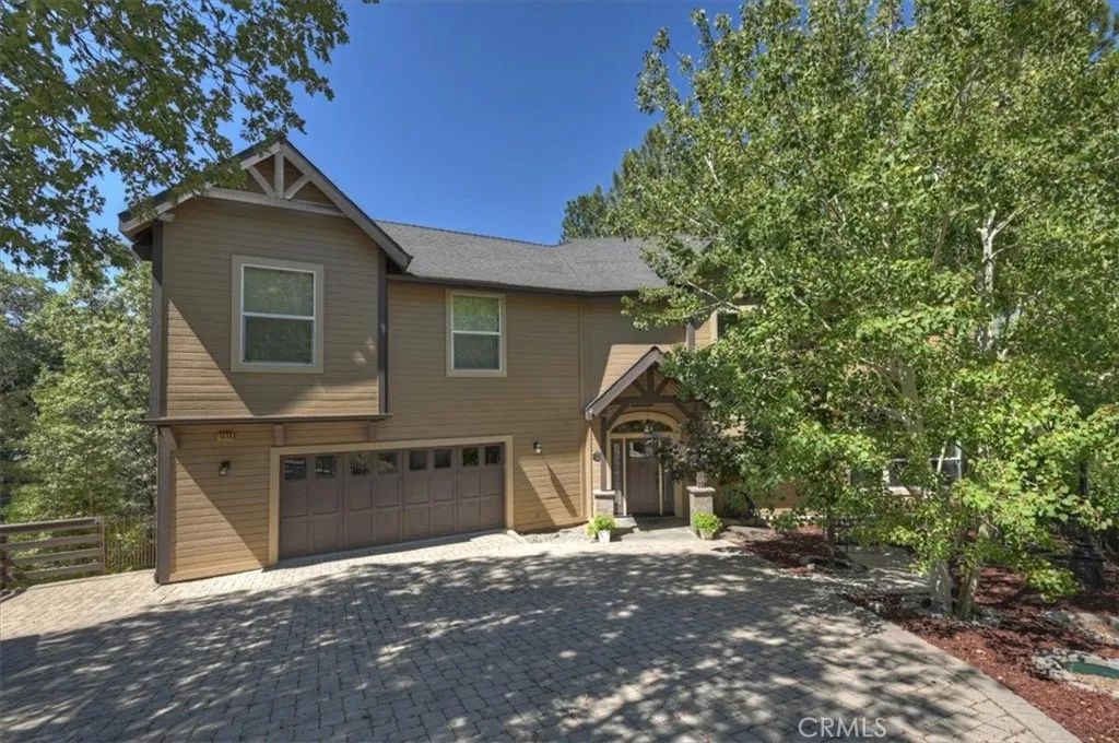 1036 Sandalwood, Lake Arrowhead, CA 92352